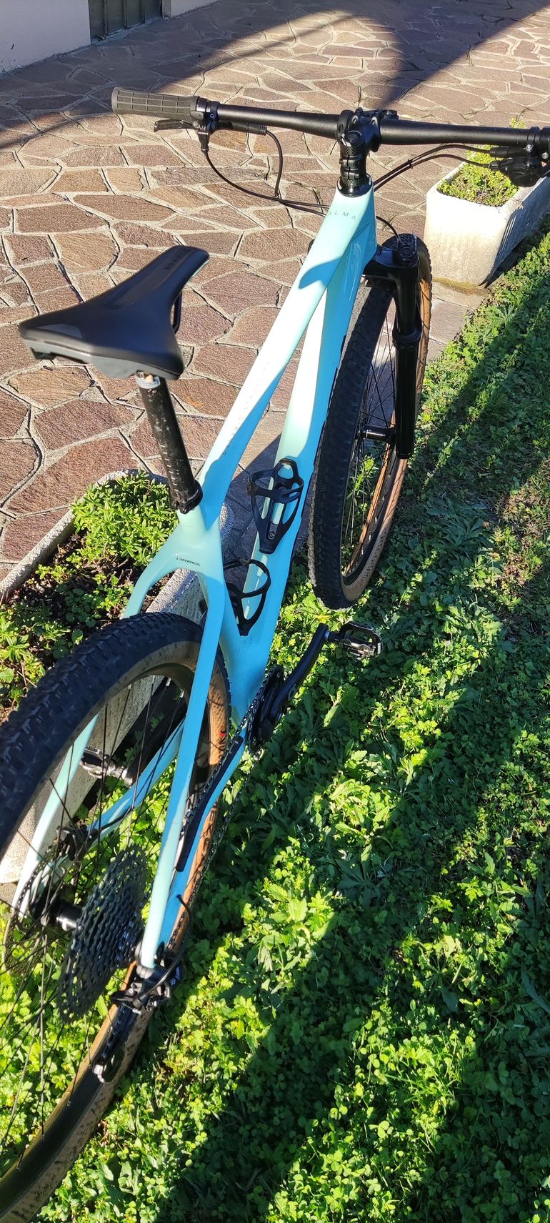 Used Orbea ALMA M50 2021 2021 Mountainbike, Green, 29 — image 3 of 5