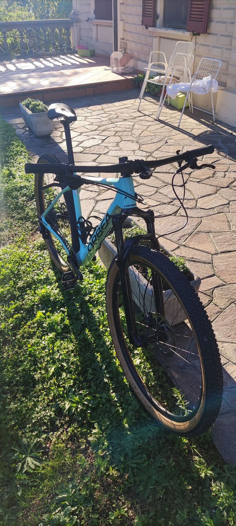 Used Orbea ALMA M50 2021 2021 Mountainbike, Green, 29 — image 2 of 5