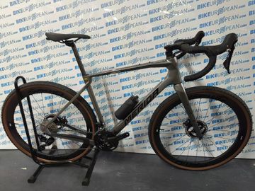 Used Merida SILEX 4000 2025 2025 Road & Gravel, Black — image 1 of 4