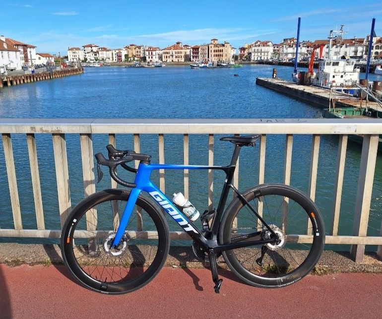 Used Giant Propel Advanced Pro 0 2024 2024 Road & Gravel, Blue — image 6 of 6