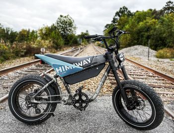 Used Himiway Urban 2025 Mountainbike, Light Gray — image 2 of 6