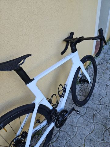 Used Orbea Orca SRAM Force eTap AXS 2024 Road & Gravel, White — image 2 of 4