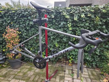 Used Isaac Element (2025 Frameset) 2025 Road & Gravel