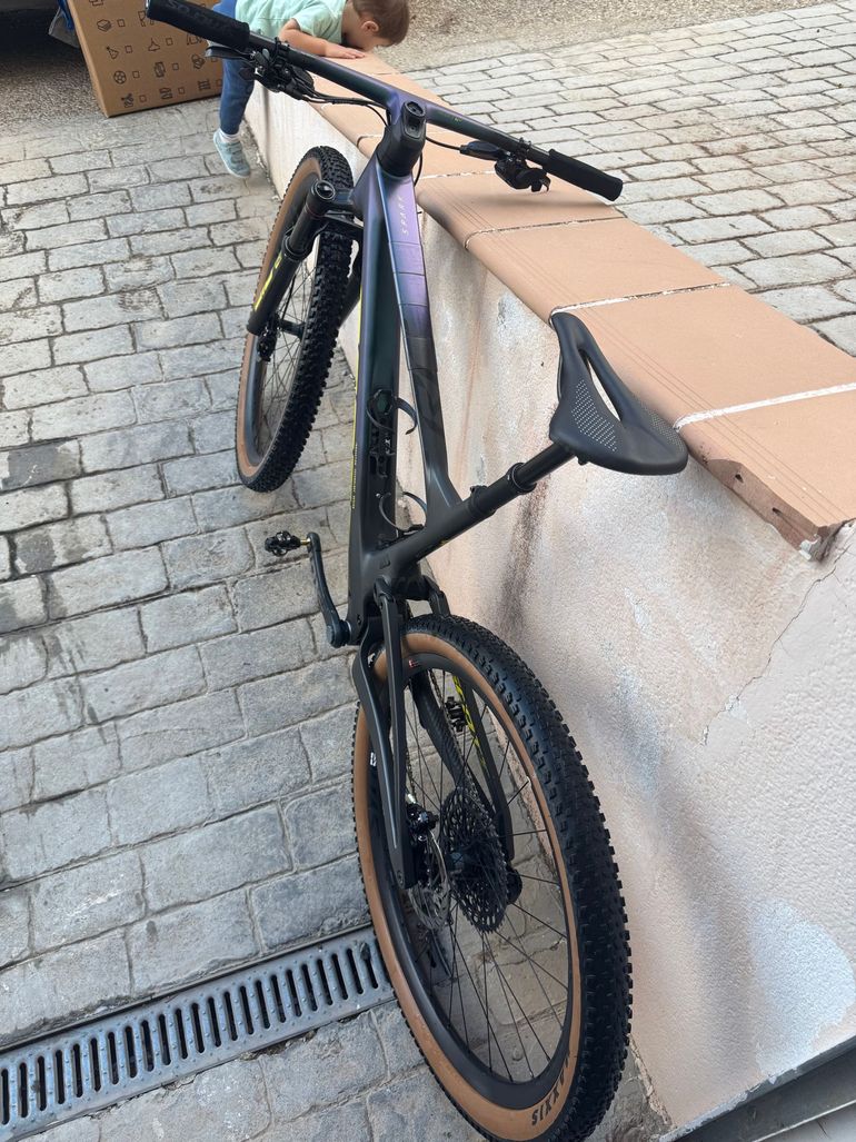Used Scott RC WORLD CUP 2024 Mountainbike, Green — image 7 of 8