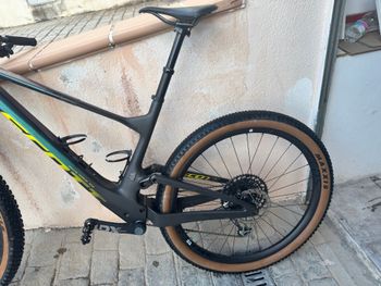 Used Scott RC WORLD CUP 2024 Mountainbike, Green — image 4 of 8
