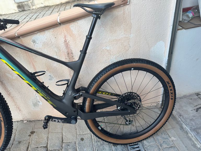 Used Scott RC WORLD CUP 2024 Mountainbike, Green — image 4 of 8