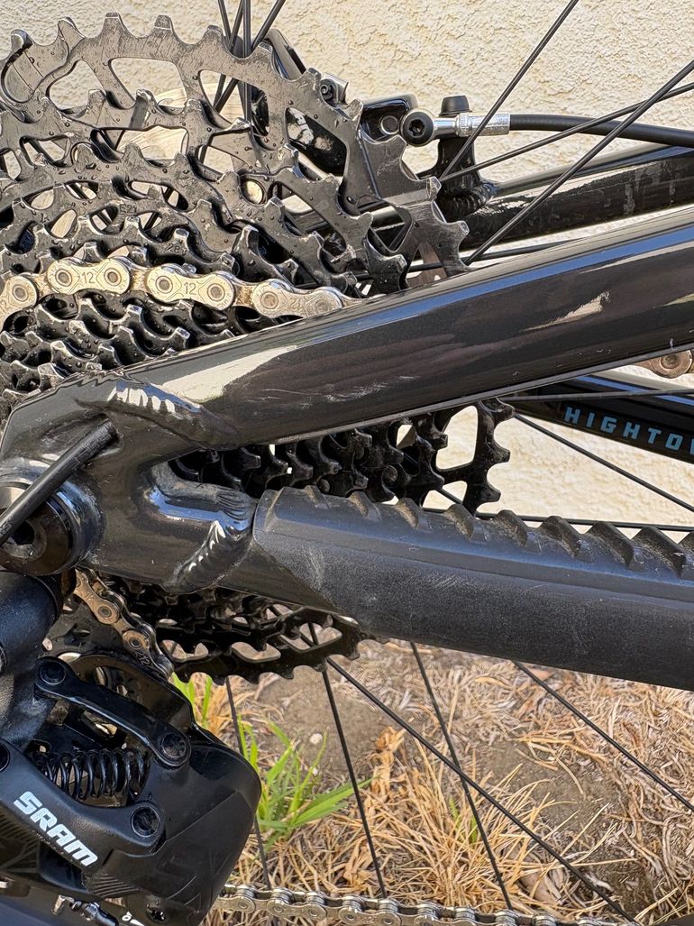 Used Santa Cruz HIGHTOWER D / Aluminum / 29 2022 2022 Mountainbike, Light Gray, 29 — image 7 of 31