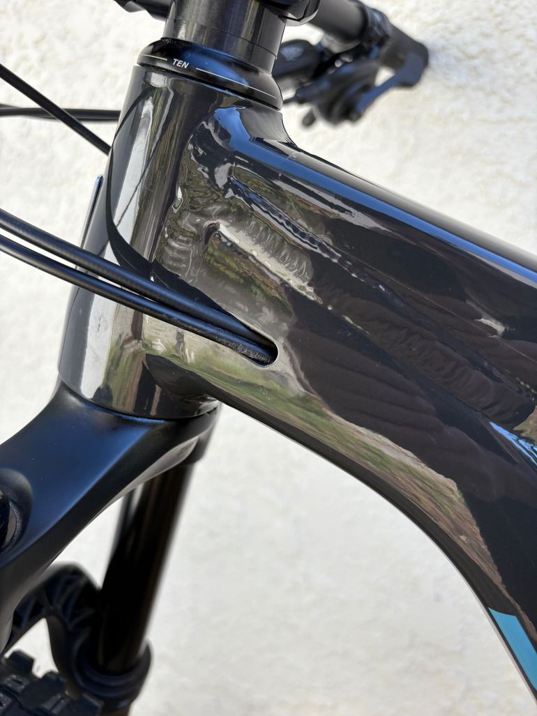 Used Santa Cruz HIGHTOWER D / Aluminum / 29 2022 2022 Mountainbike, Light Gray, 29 — image 26 of 31