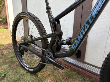 Used Santa Cruz HIGHTOWER D / Aluminum / 29 2022 2022 Mountainbike, Light Gray, 29 — image 6 of 31