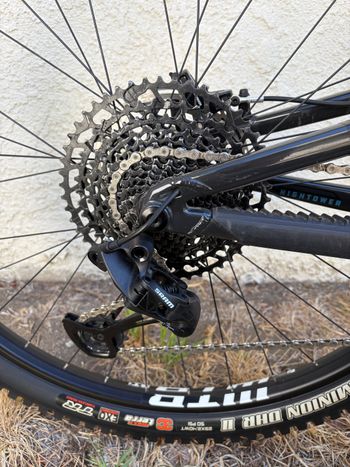 Used Santa Cruz HIGHTOWER D / Aluminum / 29 2022 2022 Mountainbike, Light Gray, 29 — image 13 of 31