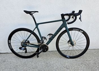 自転車本体 Canyon Endurace CF SLX 8 Di2 2024 S 2024 Canyon Endurace CF 8 Di2 – Specs, Comparisons, Reviews – 99