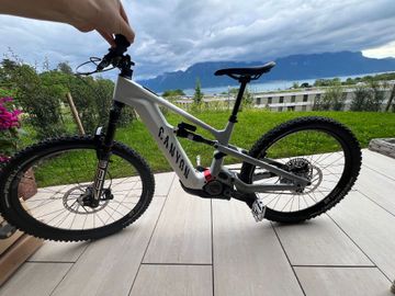 Použité Canyon Strive:ON SRAM X0 Eagle AXS (T-Type) 2024 Mountainbike — obrázek 2 z 3