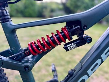 Used Orbea Rallon Custom 2024 Mountainbike, Green, 29 — image 5 of 11