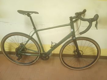 Used Triban Gravel 120 2024 Road & Gravel