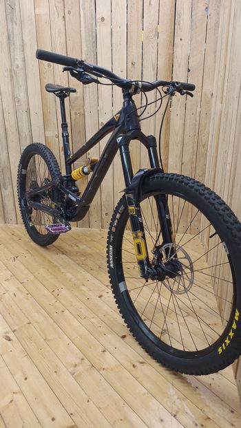 Used YT Industries Capra Pro 29 2021 2021 Mountainbike, Purple, 29 — image 3 of 8