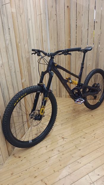 Used YT Industries Capra Pro 29 2021 2021 Mountainbike, Purple, 29 — image 2 of 8