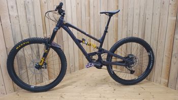 Used YT Industries Capra Pro 29 2021 2021 Mountainbike, Purple, 29 — image 4 of 8