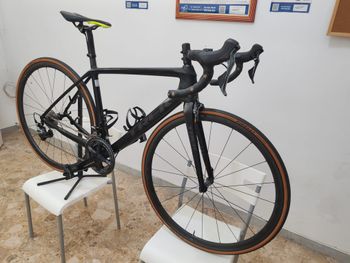Used Trek Madone Shimano Dura Ace 2015 Road & Gravel