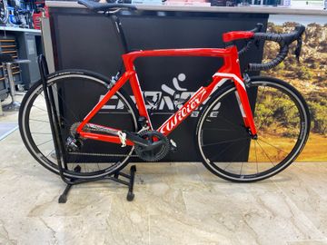 Used Wilier Cento10AIR 2019 Road & Gravel, Red — image 1 of 9