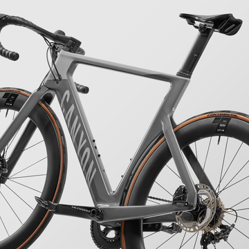 Used Canyon Aeroad CF SL 8 Disc 2022 2022 Road & Gravel, Light Gray — image 1 of 8