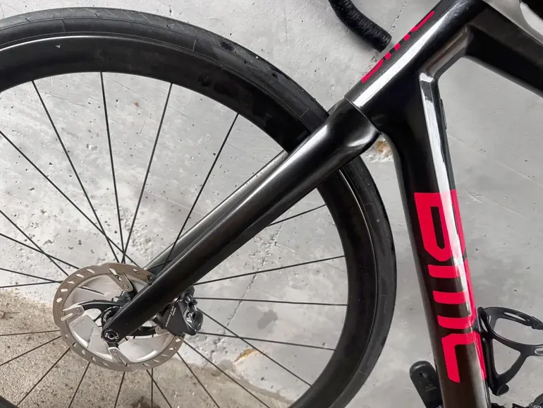 Used BMC Teammachine SLR01 DISC THREE 2019 2019 Road & Gravel, Black — image 3 of 11