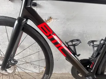 Used BMC Teammachine SLR01 DISC THREE 2019 2019 Road & Gravel, Black — image 5 of 11