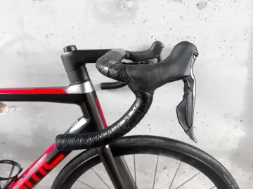 Used BMC Teammachine SLR01 DISC THREE 2019 2019 Road & Gravel, Black — image 8 of 11