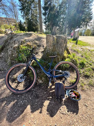 Used Scott Spark 970 blue (EU) 2024 2024 Mountainbike, Blue, 29 — image 8 of 9
