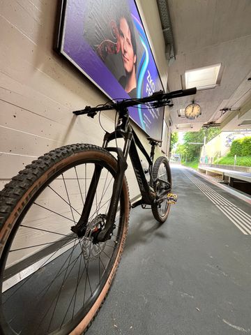 Used Scott Spark 970 blue (EU) 2024 2024 Mountainbike, Blue, 29 — image 7 of 9