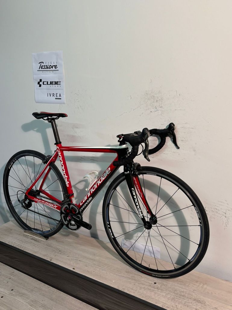 Used Cannondale SuperSix Evo 2010 2010 Road & Gravel, Red — image 2 of 8