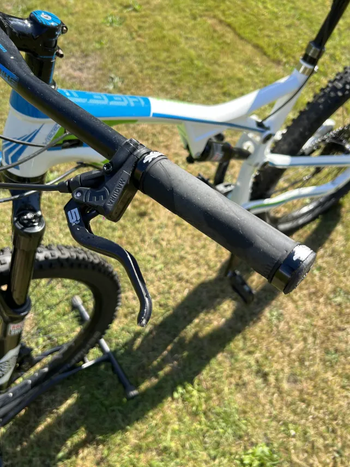 Used Haibike Heet 9.10 Carbon 2017 Mountainbike, White — image 9 of 12