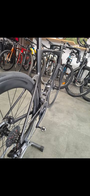Used BMC TEAMMACHINE R01 2025 Road & Gravel, Black — image 6 of 6