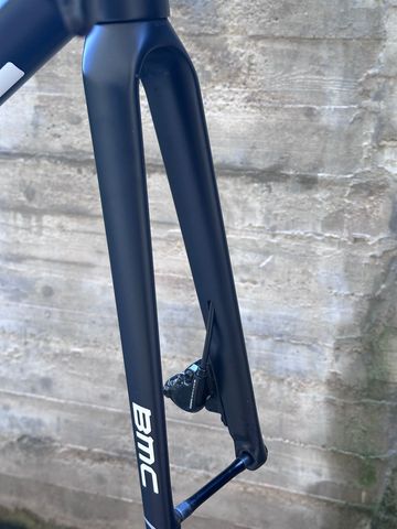 Used BMC Teammachine SLR 01 MOD 2023 Frameset 2023 Road & Gravel, Black — image 12 of 13