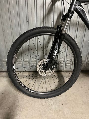 Used Scott Aspect 640 2015 Mountainbike, Black — image 10 of 13