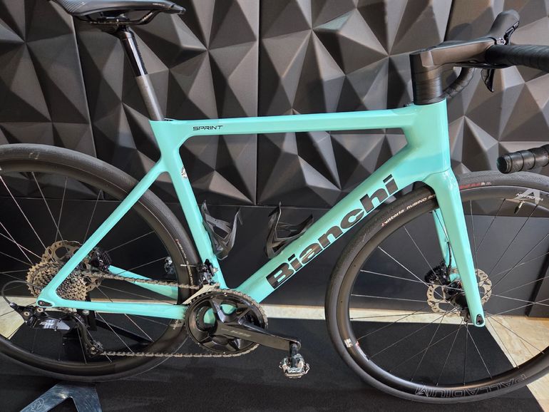 Used Bianchi Sprint 105 2024 Road & Gravel, Blue — image 2 of 7