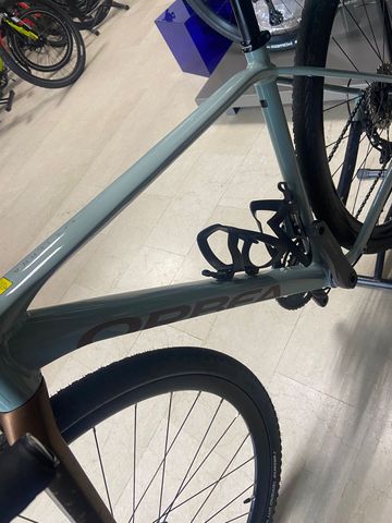 Used Orbea TERRA H30 2024 2024 Road & Gravel, Light Gray — image 16 of 16