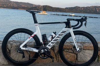 Used Canyon Aeroad CFR Disc Di2 2021 2021 Road & Gravel
