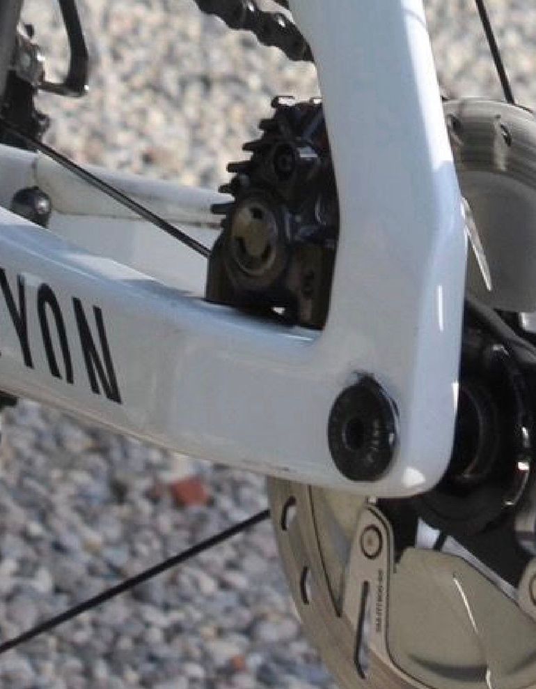 Used Canyon Aeroad CFR Disc Di2 2021 2021 Road & Gravel, White — image 3 of 8