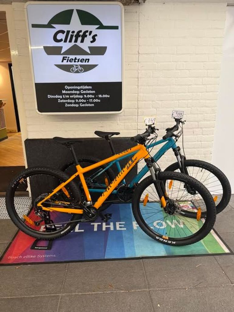 Used Bergamont Revox Other Shimano 2025 Mountainbike, Orange — image 1 of 3