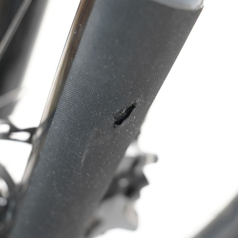 Used Giant X E+ 3 Pro 2022 Mountainbike, Black — image 4 of 5