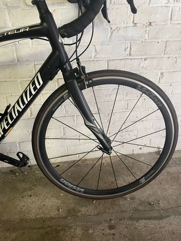 Used Specialized Secteur Expert Disc 2014 2014 Road & Gravel, Black — image 3 of 5