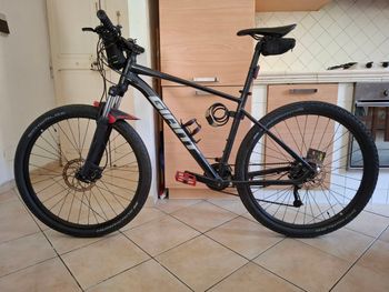Used Giant Talon Shimano Alivio 2021 MTB