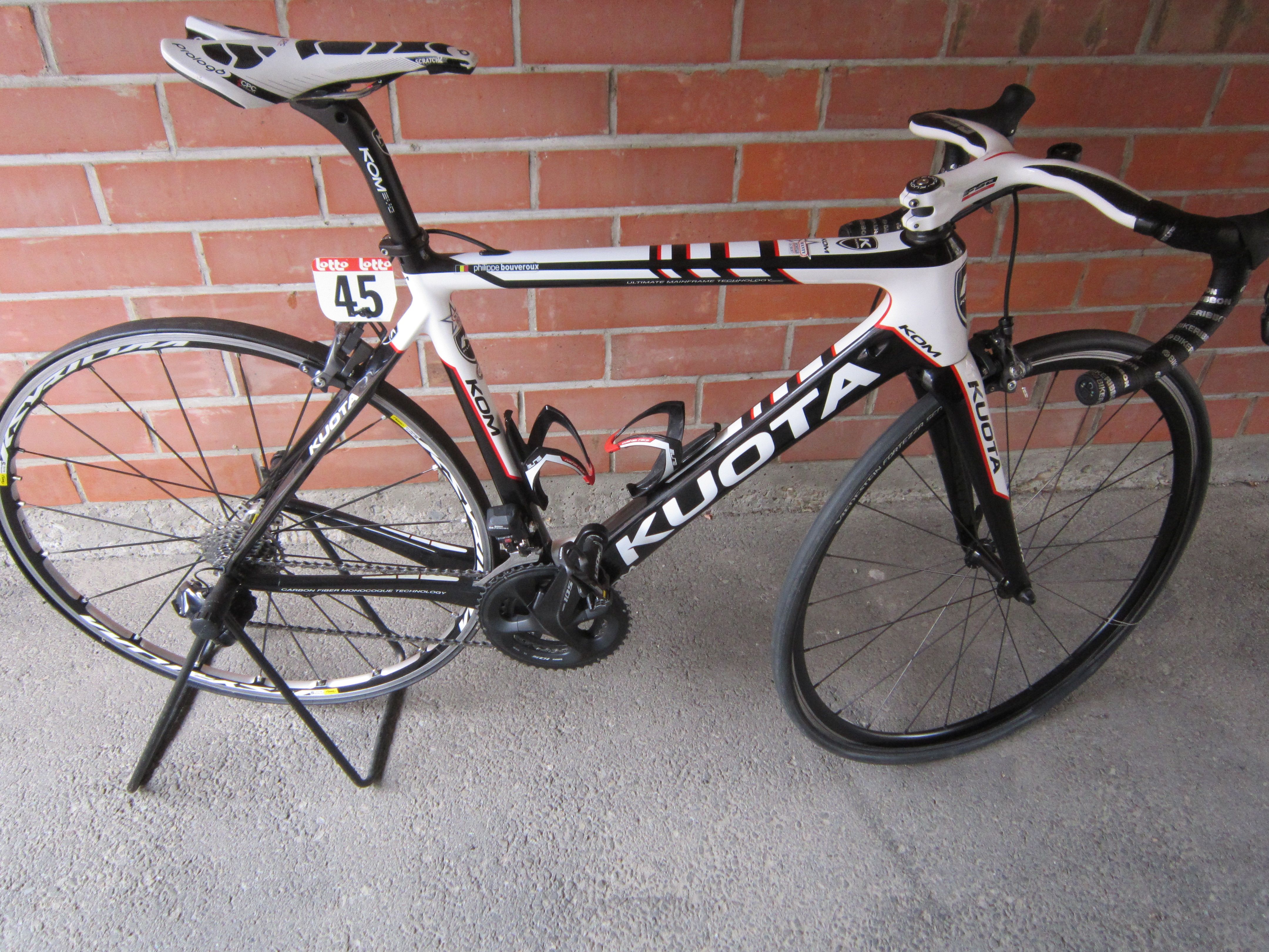 KUOTA KOM完成車 ロードバイク Shimano Dura-Ace7900 Kuota Kuota Kom 2020