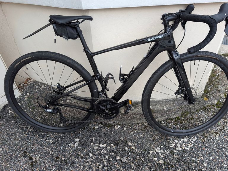 Used Cannondale Topstone Carbon 3 2023 2023 Road & Gravel, Black — image 2 of 5