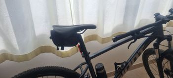 Used Giant Talon 4 2021 2021 Mountainbike, Black, 27.5, 29 — image 4 of 4