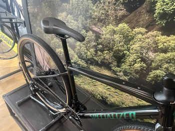 Used Specialized Diverge E5 Comp 2024 Road & Gravel, Black — image 4 of 5
