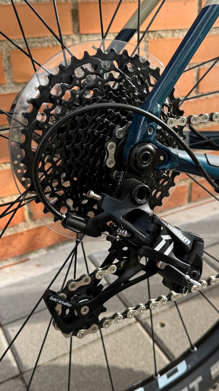Used Fuji Jari 1.3 2021 2021 Road & Gravel, Blue — image 4 of 16