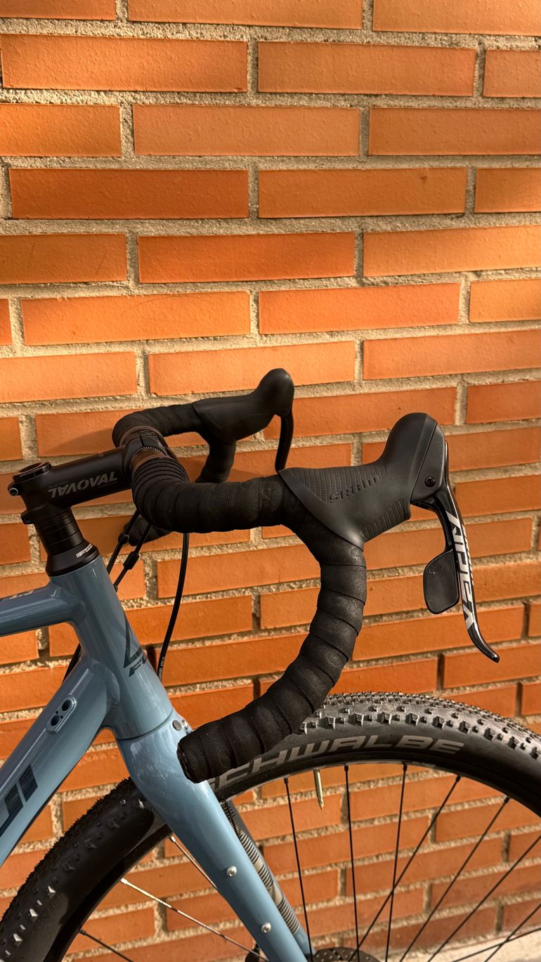Used Fuji Jari 1.3 2021 2021 Road & Gravel, Blue — image 2 of 16