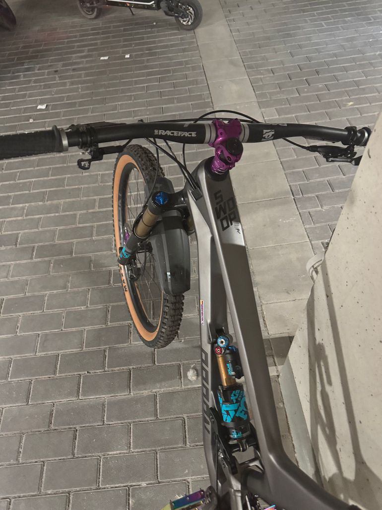 Used Radon SWOOP 10.0 HD 2022 2022 Mountainbike, Light Gray, 29 — image 6 of 8