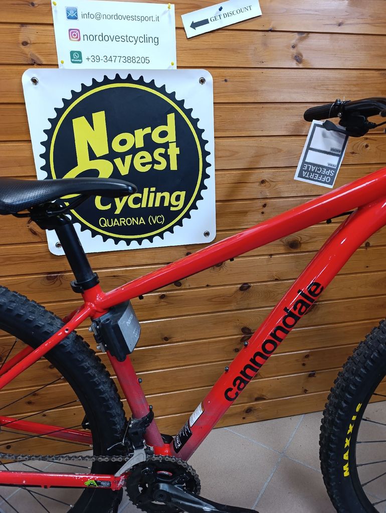 Used Cannondale Trail 5 2023 2023 Mountainbike, Red, 29 — image 3 of 5